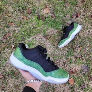 Size 11 - Jordan 11 Retro Low Snake 2014